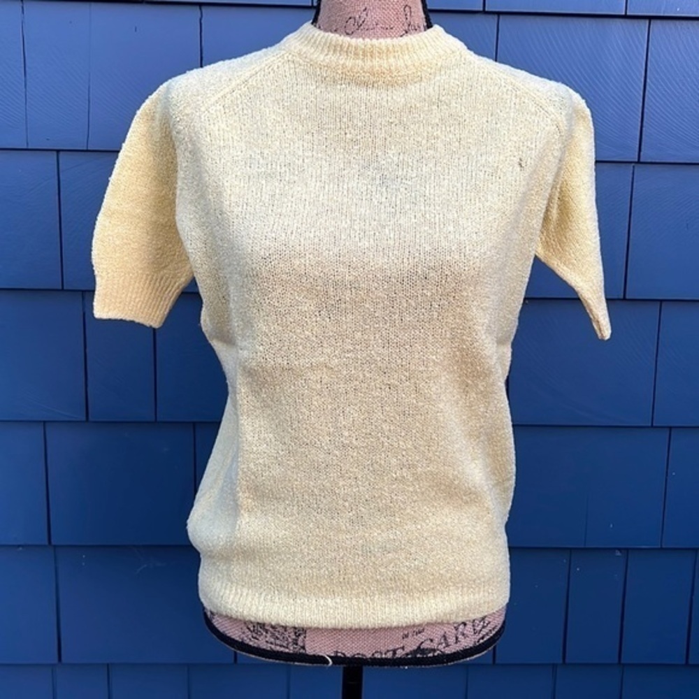 💛💛💛Vintage Pendleton virgin wool yellow sweater shirt sleeve medium
